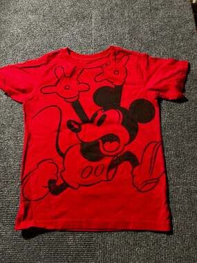 Disney Collection Mickey Mouse Red Graphic T-Shirt Kids Size S/CH 5/6